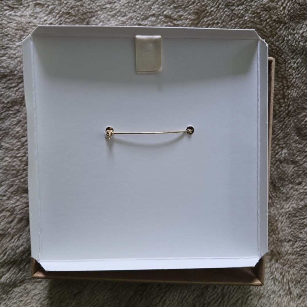 Giving Pin Demdaco Gold Heart Brooch New In Box - Picture 8 of 11